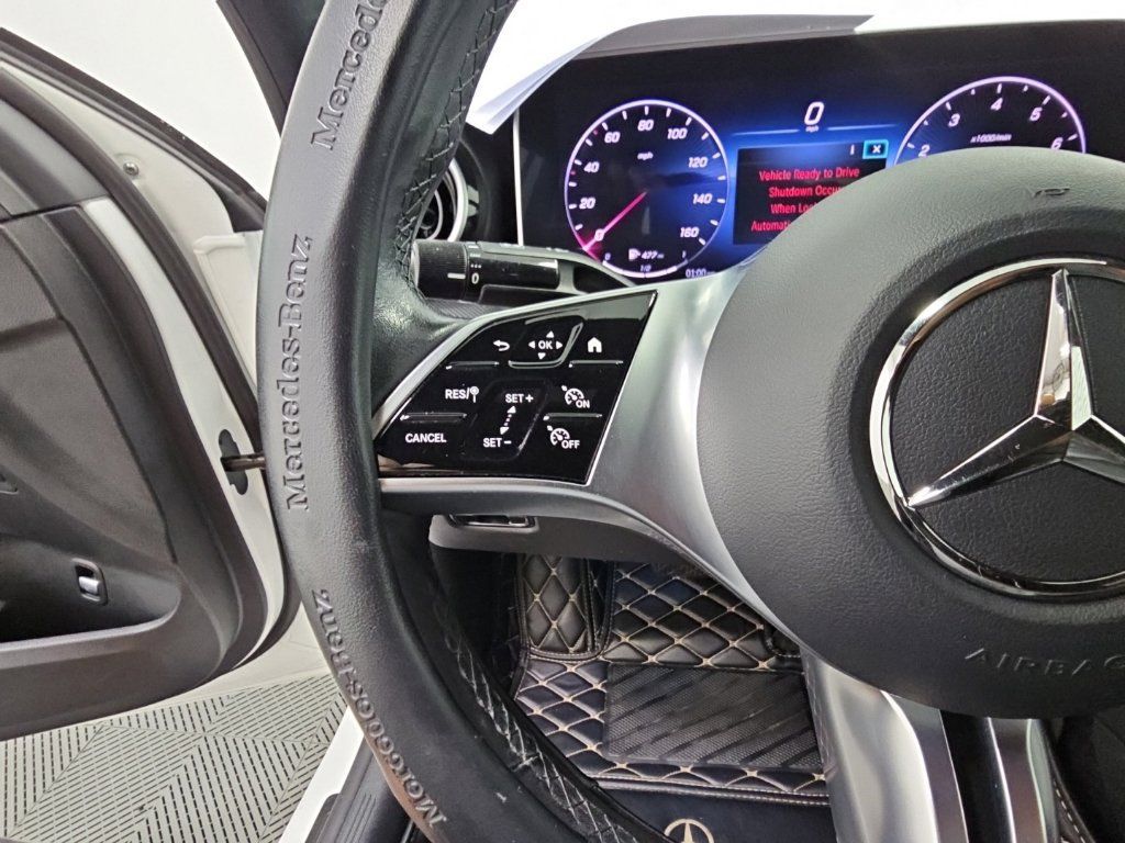 Used 2024 Mercedes-Benz C 300 Sedan image 27
