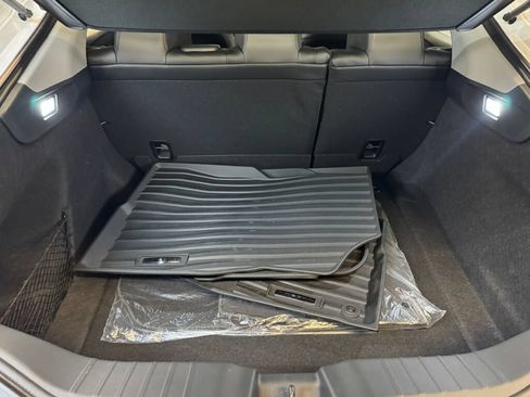 Certified 2025 Acura Integra FWD image 37