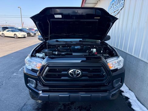 Used 2020 Toyota Tacoma SR image 22