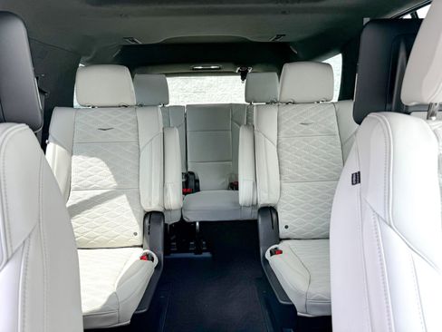 New 2026 Cadillac Escalade Platinum Sport w/ LPO, ONYX Package AWD/4WD image 13