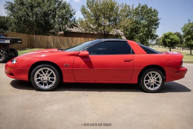 Used 2002 Chevrolet Camaro Z28 w/ SS Performance/Appearance Pkg RWD image 3