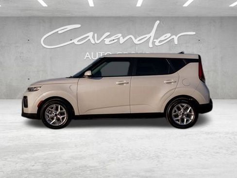 Used 2021 Kia Soul S image 4