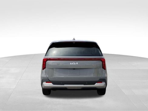 New 2026 Kia Carnival EX FWD image 5