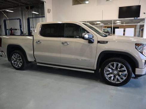 New 2026 GMC Sierra 1500 Denali AWD/4WD image 4