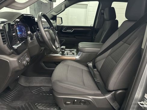 Used 2025 Chevrolet Silverado 1500 RST w/ Convenience Package II AWD/4WD image 19
