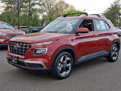 Used 2023 Hyundai Venue SEL