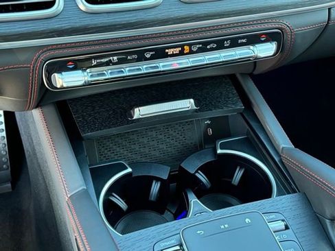 New 2025 Mercedes-Benz GLE 53 AMG 4MATIC image 19