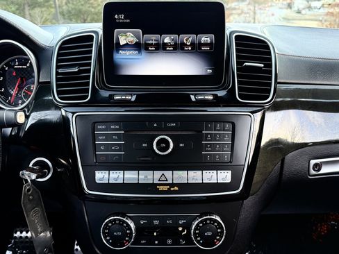 Used 2019 Mercedes-Benz GLE 43 AMG GLE 43 AMG image 29