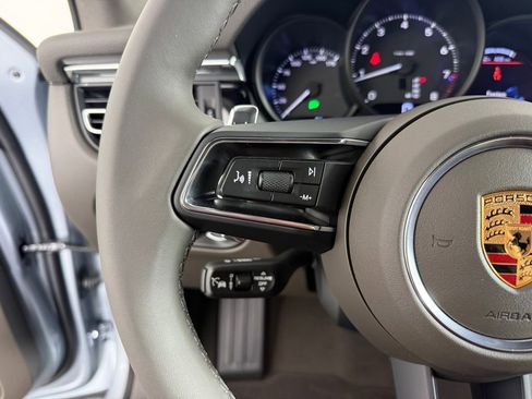 New 2026 Porsche Macan AWD/4WD image 26