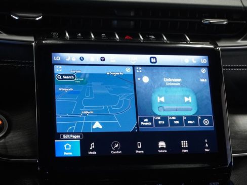 Certified 2024 Jeep Grand Cherokee Overland w/ Adv Protech Group III image 22