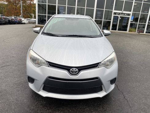 Used 2015 Toyota Corolla LE image 9