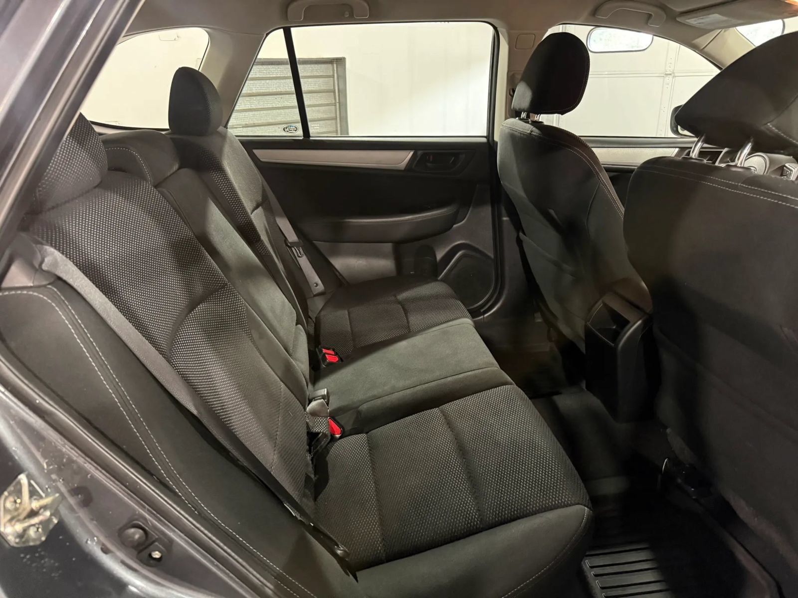 Used 2018 Subaru Outback 2.5i AWD/4WD image 31