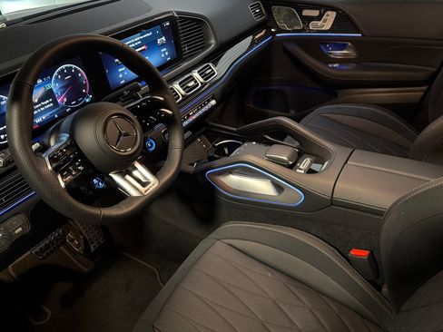 New 2026 Mercedes-Benz GLE 53 AMG 4MATIC Coupe image 9
