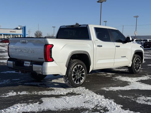 Used 2025 Toyota Tundra Limited image 3