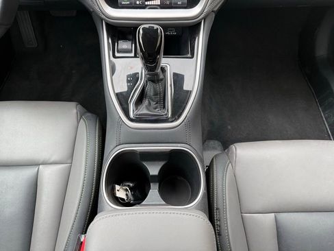 Certified 2025 Subaru Outback Onyx Edition AWD/4WD image 18