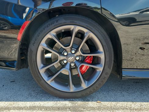 Used 2022 Dodge Charger Scat Pack RWD image 9