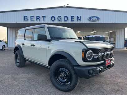 New 2026 Ford Bronco Big Bend w/ Black Diamond Package