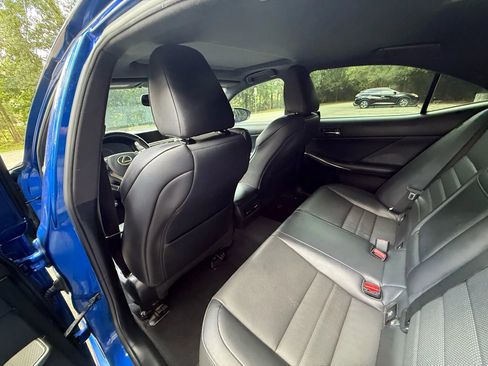 Used 2016 Lexus IS 200t image 20