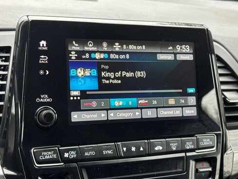 Used 2024 Honda Odyssey Elite image 17