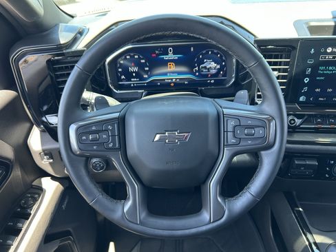 Certified 2025 Chevrolet Silverado 1500 ZR2 AWD/4WD image 22