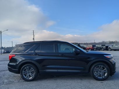 Certified 2021 Ford Explorer XLT w/ Equipment Group 202A