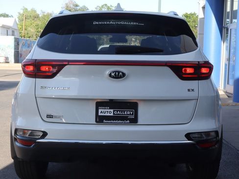 Used 2021 Kia Sportage EX AWD/4WD image 4