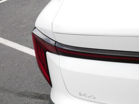 Used 2025 Kia K4 FWD image 17