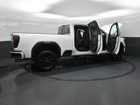 New 2026 GMC Sierra 3500 AT4 image 28