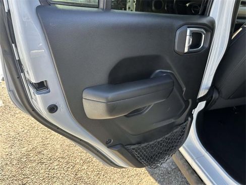 Certified 2021 Jeep Wrangler Unlimited Sport S image 17