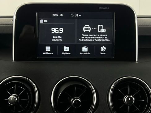 Used 2021 Kia Stinger GT-Line image 18