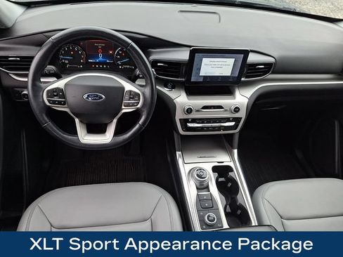 Used 2021 Ford Explorer XLT w/ Equipment Group 202A AWD/4WD image 3