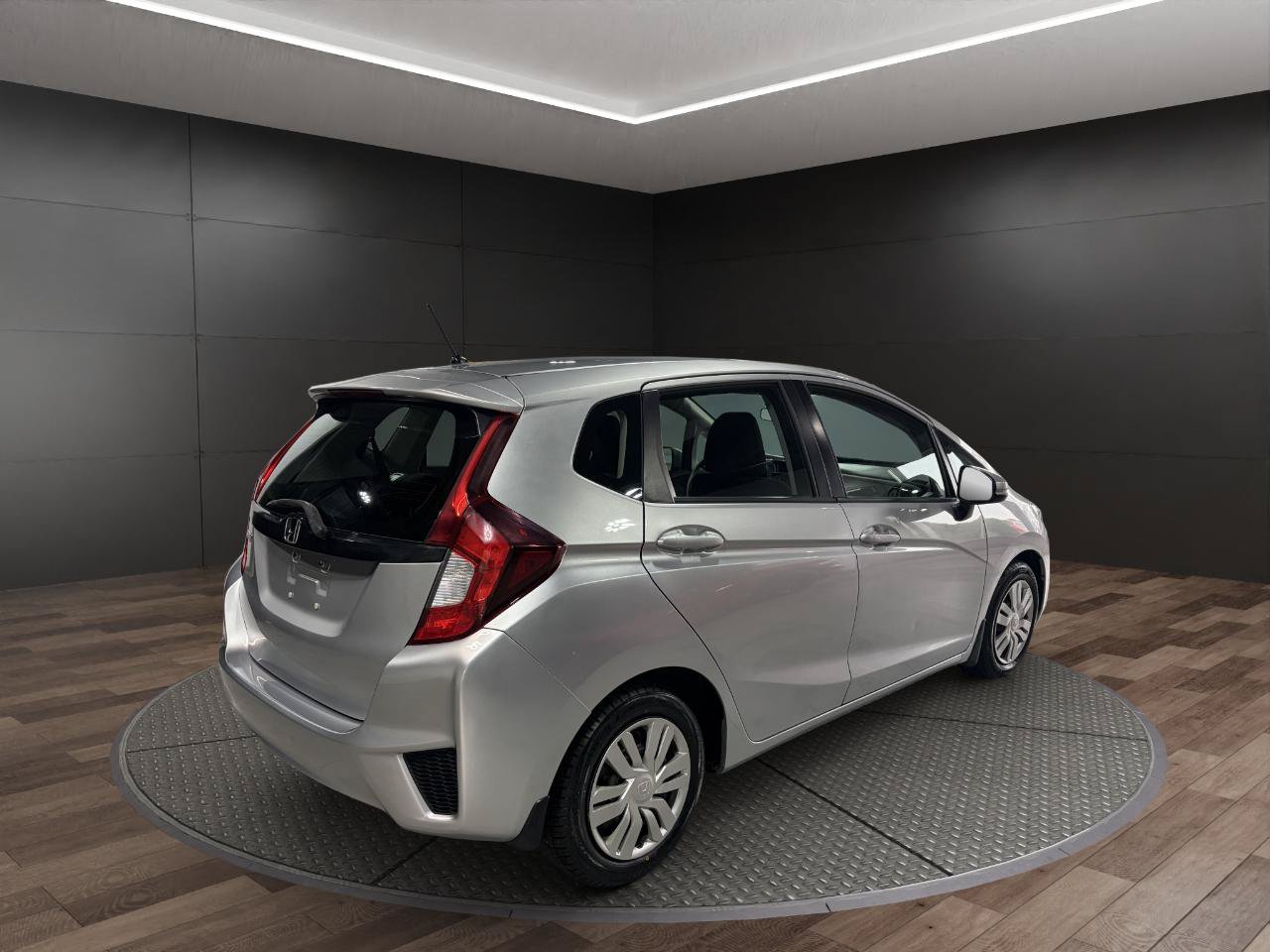 Used 2015 Honda Fit LX image 8