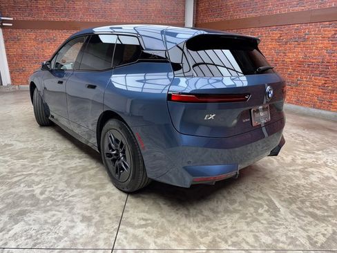 New 2026 BMW iX xDrive60 w/ Premium Package image 3