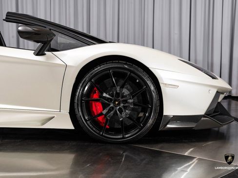Used 2016 Lamborghini Aventador LP 700-4 image 48