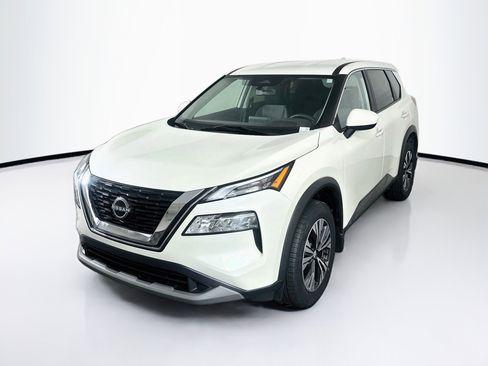 Used 2023 Nissan Rogue SV AWD/4WD image 3