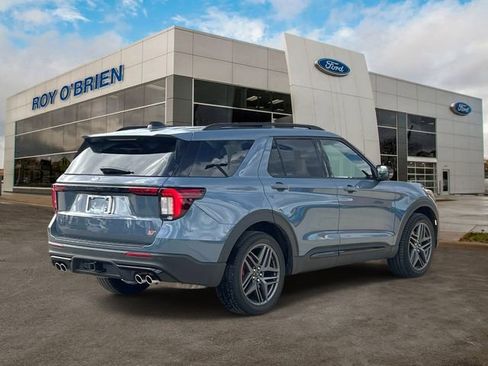 Used 2026 Ford Explorer ST w/ Sun And Sound Package image 5