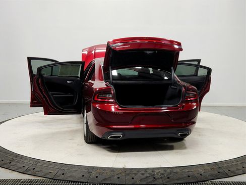 Used 2021 Dodge Charger SXT w/ Leather Interior Group image 14