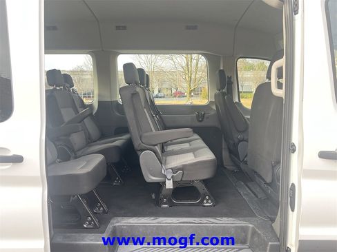 Used 2023 Ford Transit 350 XLT image 21
