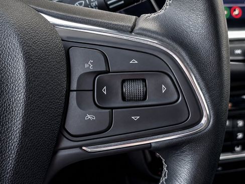 Used 2023 Buick Encore GX Select FWD image 25