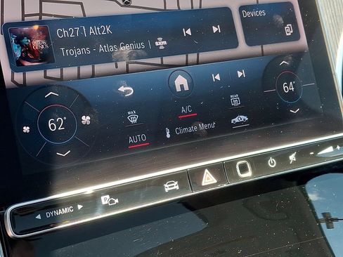 Used 2023 Mercedes-Benz GLC 300 4MATIC image 16