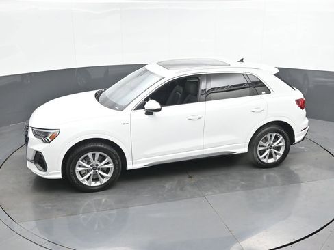 Used 2023 Audi Q3 2.0T Premium image 40