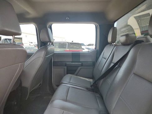 Used 2022 Ford F550 4x4 Crew Cab Super Duty w/ Power Equipment Group image 19