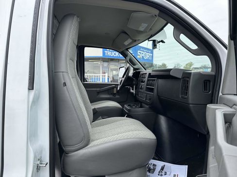 New 2024 Chevrolet Express 3500 w/ Power Convenience Package RWD image 11