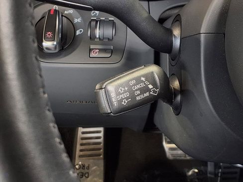 Used 2009 Audi R8 V8 image 8