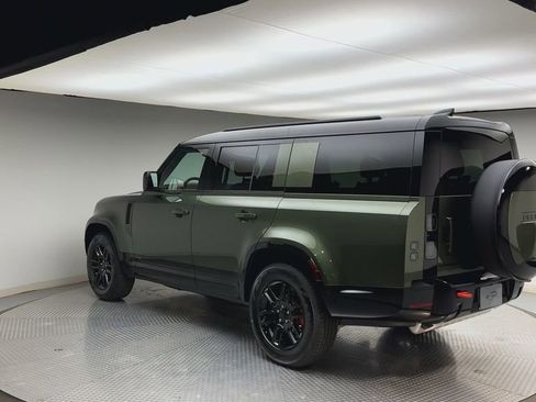 New 2026 Land Rover Defender 130 X AWD/4WD image 4