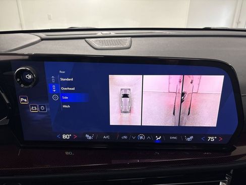 New 2026 Chevrolet Traverse Z71 w/ Enhanced Driving Package image 41