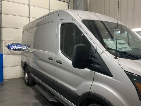 New 2026 Ford Transit 250 Base image 4