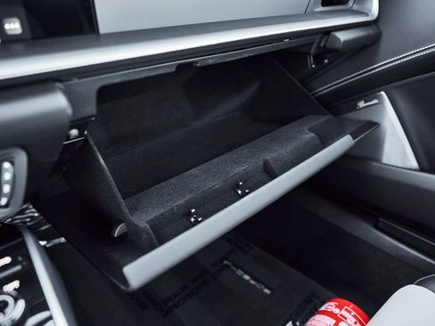 Used 2023 Porsche 911 Turbo S image 78