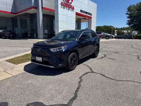 Used 2021 Toyota RAV4 XSE AWD/4WD image 4