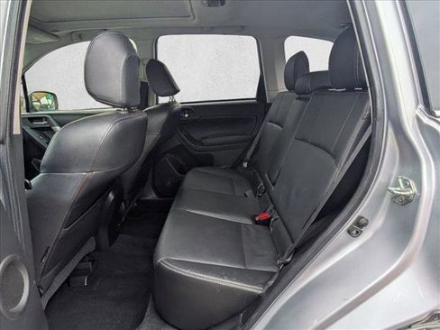 Used 2014 Subaru Forester 2.5i Touring AWD/4WD image 12